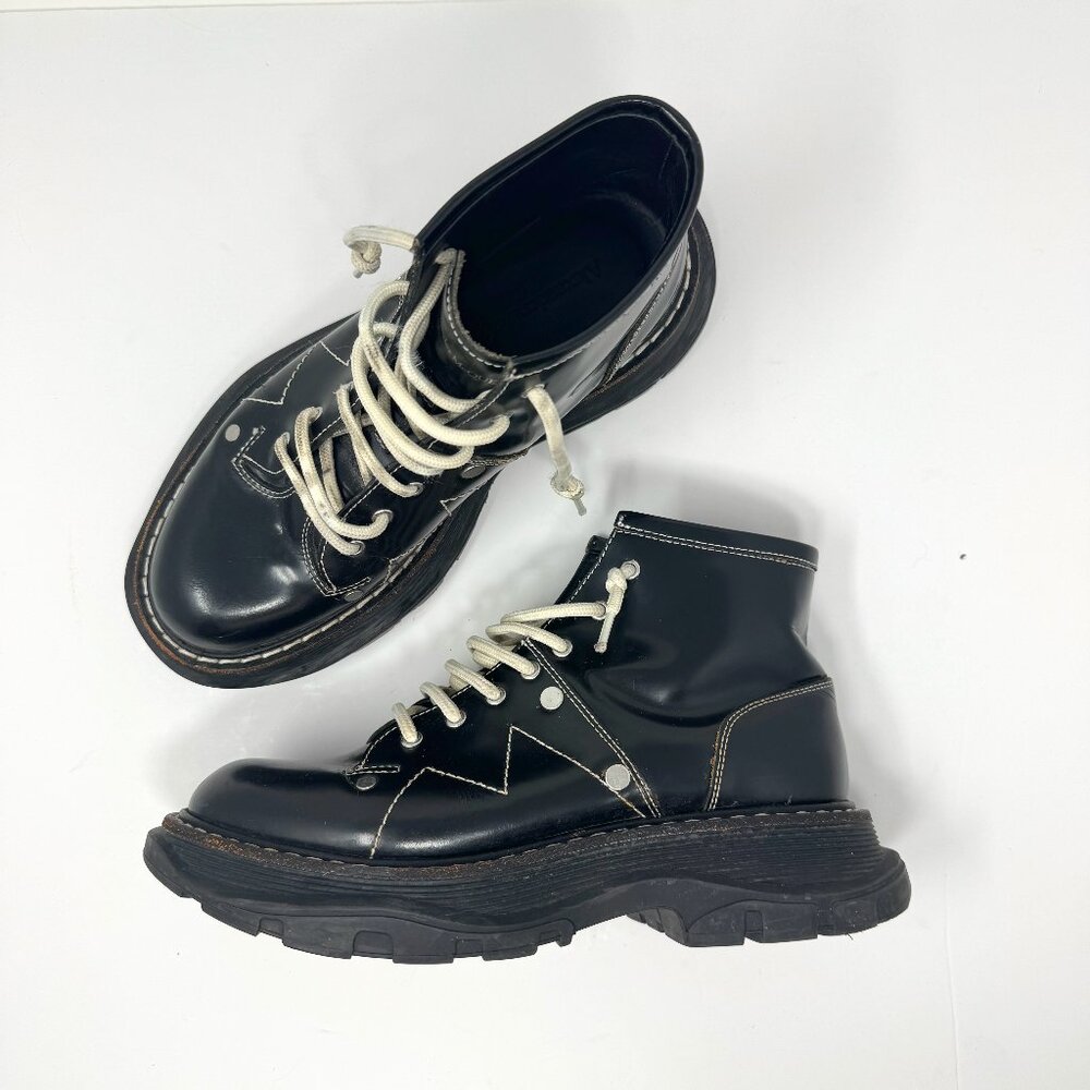 Alexander McQueen Tread Black Leather Lace Up Combat Boots EU 38